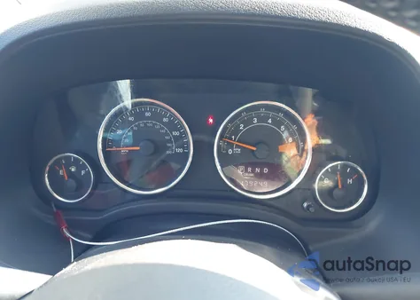 2015 Jeep Compass Latitude из США, поврежденный, VIN 1C4NJDEB1FD418203